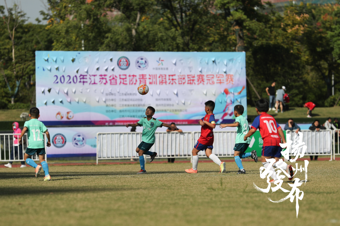 莱切VS佛罗伦萨直播意甲34轮指南：国米客场战红狼 尤文拉齐奥巅峰对决