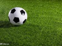 水晶宫VS西汉姆直播英超第33轮水晶宫对阵西汉姆，水晶宫防守加强，西汉姆攻防失衡